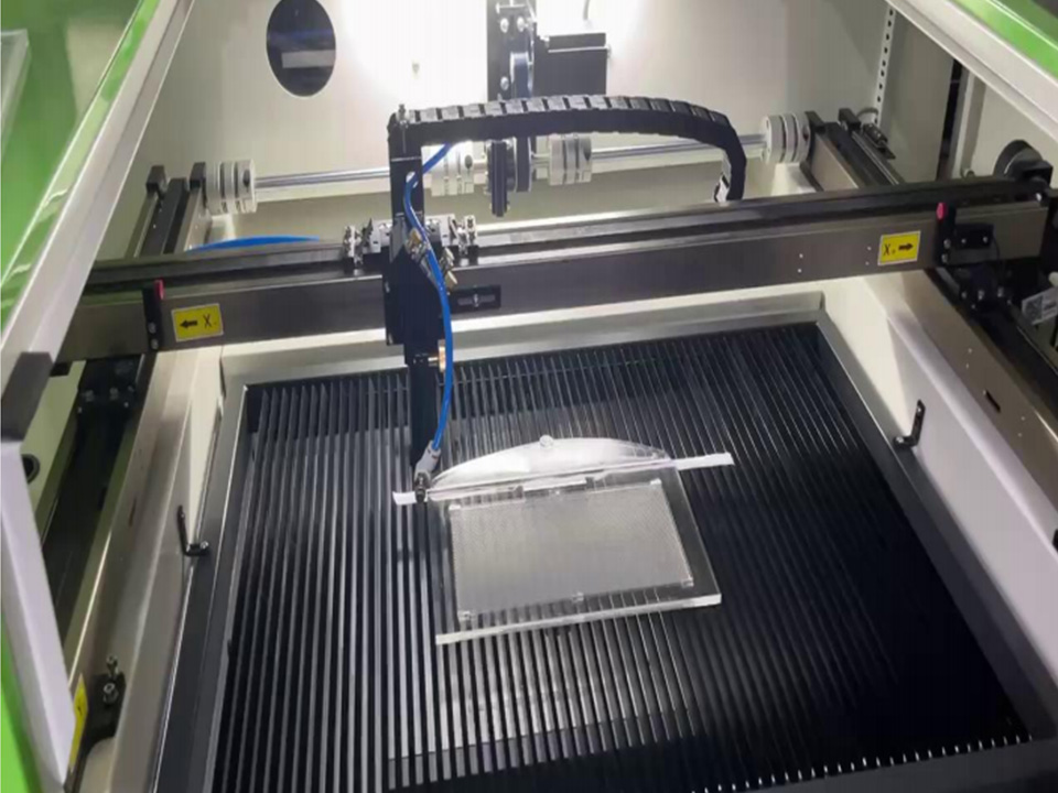 Laser cutting